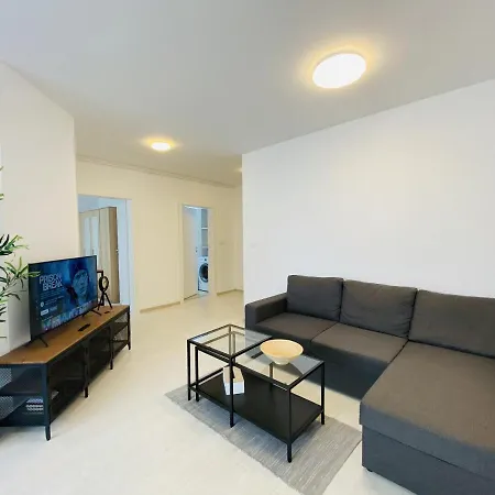 Charming Flat In With Balcony Panoramic View